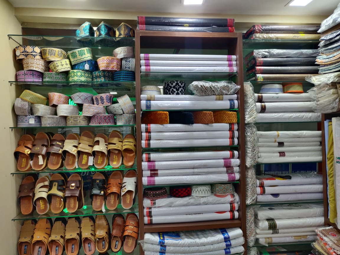 SINVA WHITE SQUARE TIRUR